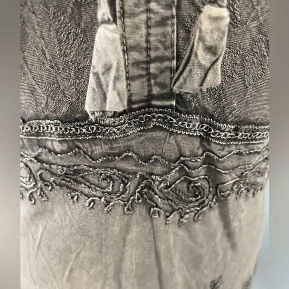 Elegant 🌞 SAKKS gray Lace-Trimmed sundress - Picture 6 of 12